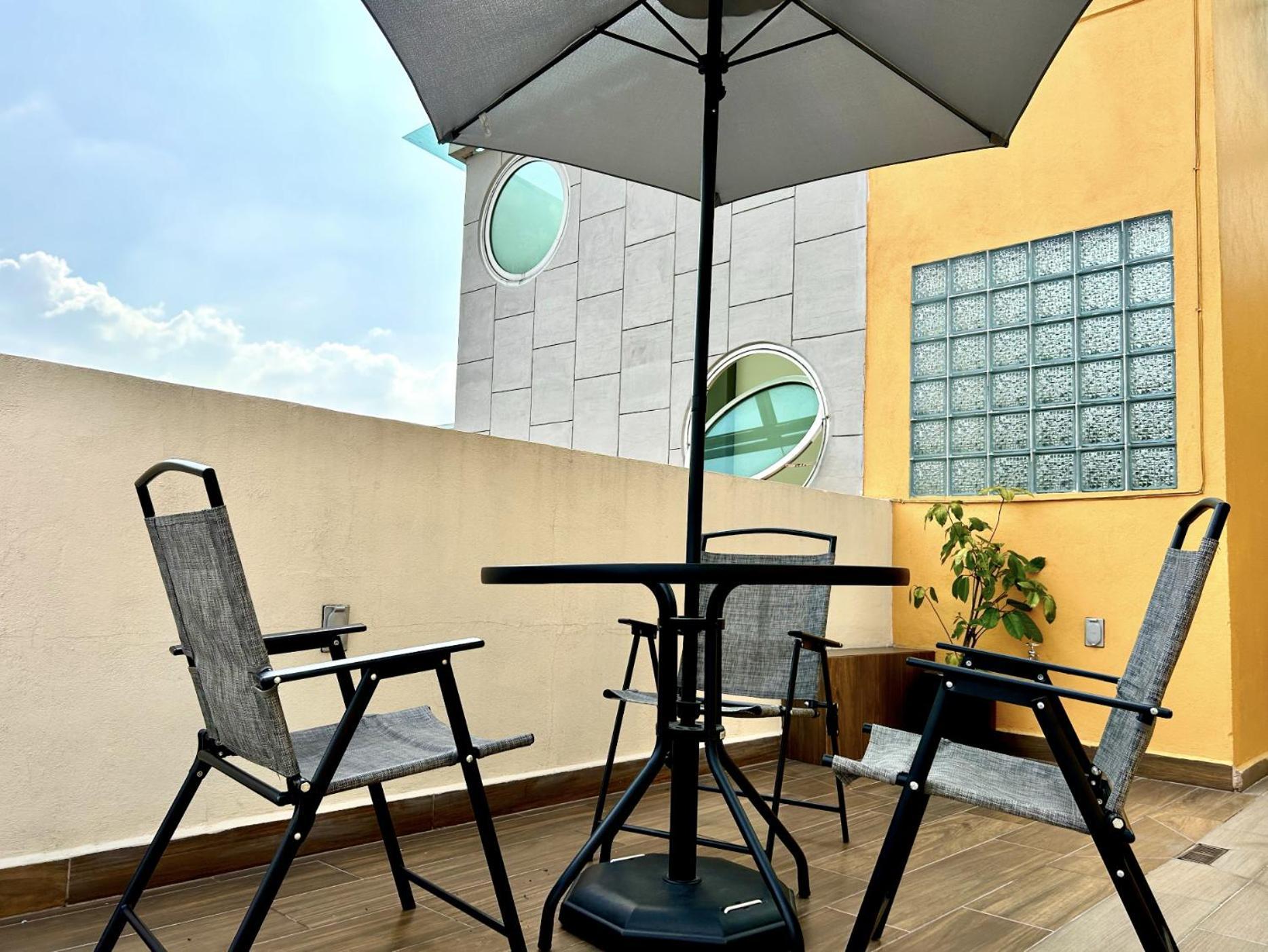 La Casa Del Reloj - Zona De Hospitales Cidade do México Exterior foto